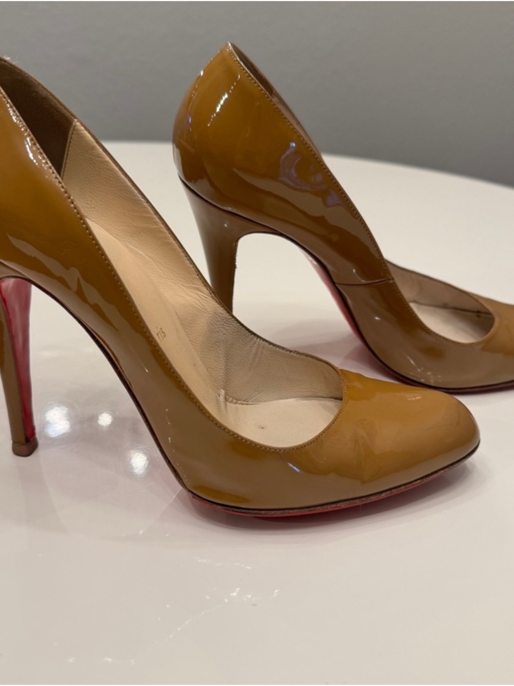 Christian Louboutin Glossy Olive-Brown Patent Pumps with Red Soles